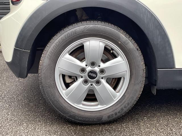 ＭＩＮＩ ヴィクトリア　インテリジェントセーフティ　純正ナビ（ＡＭ／ＦＭ／Ｂｌｕｅｔｏｏｔｈ／ＡＵＸ）　キーレスキー　ＥＴＣ　ドライブレコーダー　純正フロアマット　純正１５インチアルミホイール　フロントフォグランプ（63枚目）