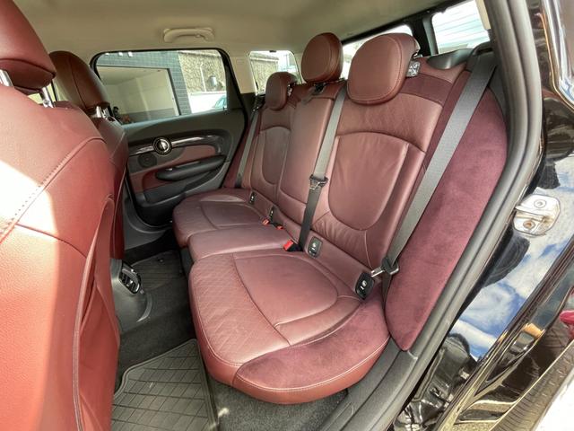 ＭＩＮＩ クーパーＳ　クラブマン　ＨＵＤ　メモリー付きパワーシート　シートヒーター　純正ナビ　ＴＶ　バックカメラ　　ハーフレザー　クルーズコントロール　純正ＡＷ付き冬タイヤ有り　ＥＴＣ　ＬＥＤヘッドライト　アンビエントライト（46枚目）