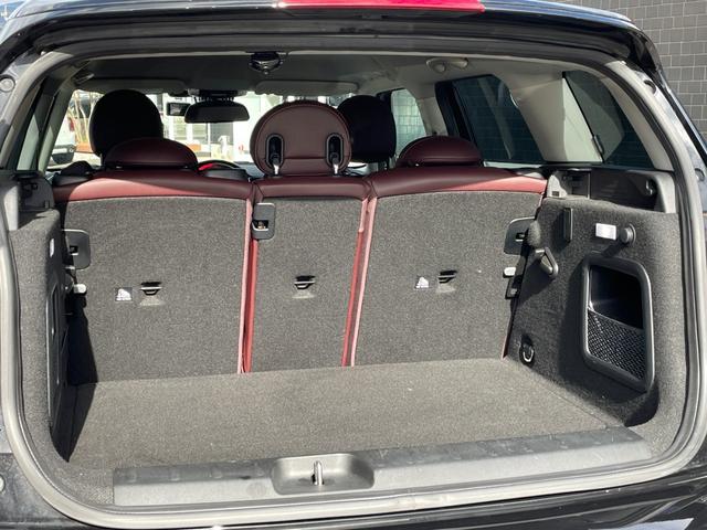 ＭＩＮＩ クーパーＳ　クラブマン　ＨＵＤ　メモリー付きパワーシート　シートヒーター　純正ナビ　ＴＶ　バックカメラ　　ハーフレザー　クルーズコントロール　純正ＡＷ付き冬タイヤ有り　ＥＴＣ　ＬＥＤヘッドライト　アンビエントライト（50枚目）