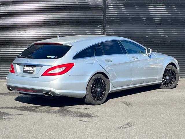 ＣＬＳクラス シューティングブレーク ＣＬＳ３５０シューティングブレークＡＭＧスポツパック　サンルーフ　レザーシート　電動リアゲート　純正ナビ　レーダーセーフティＰＫＧ　アダプティブクルーズコントロール　パーキングアシスト　バックカメラ　アダプティブハイビームアシスト　ＥＴＣ　キーレスゴー（38枚目）