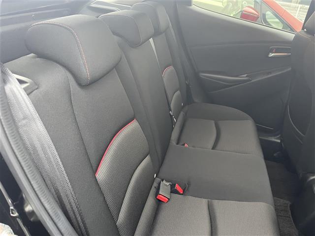 MAZDA2 15S ブラックトーンエディション(10枚目)