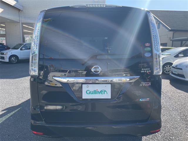 セレナ ハイウェイスターG S-ハイブリッド エアロモード(8枚目)