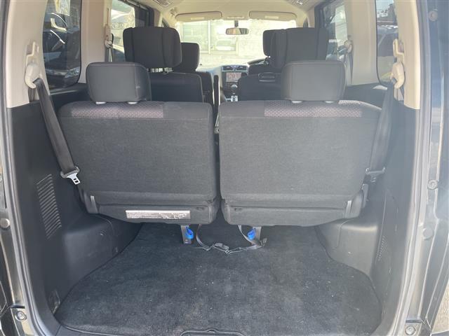 セレナ ハイウェイスターG S-ハイブリッド エアロモード(18枚目)