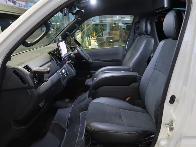 ハイエースバン スーパーGL ダークプライムII 特別低金利2.4% スーパーGL ダークプライム2 パールホワイト 高さ調整式ベットキット アルパイン:11インチBIG-X、12.8フリップダウンモニター、ピラースピーカー 天井スピーカー バットテ(9枚目)