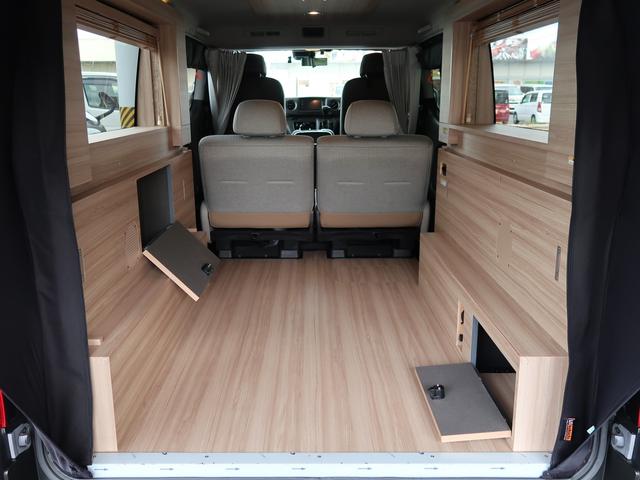 キャラバン グランドプレミアムGX マイルーム 特別低金利2.4% キャラバン グランドプレミアムGX MYROOM マイルーム 折り畳みベット NISSANロゴグリルマーカー 新品タイヤ+ホイールセット ワンタッチオートスライドドア(18枚目)