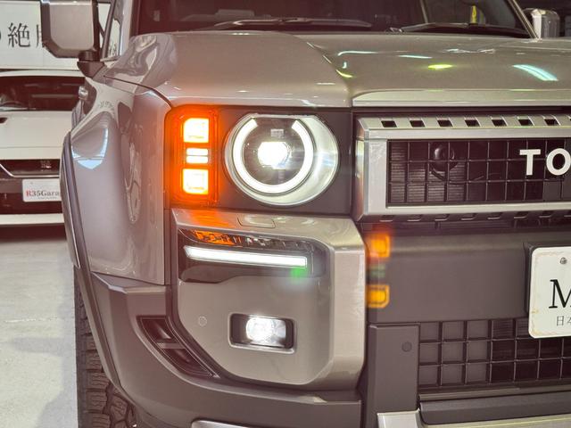 ランドクルーザー250 VX MODELLISTAエアロ装着/丸目型LEDヘッドランプ/20インチアルミホイール&タイヤセット/デジタルインナーミラー/チルト&スライド電動ムーンルーフ/フロアマット(13枚目)