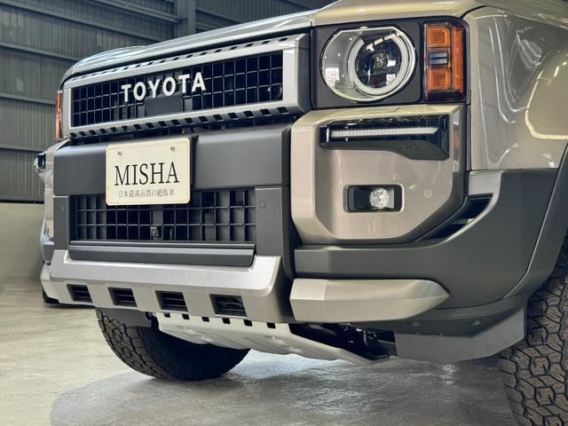 ランドクルーザー250 VX MODELLISTAエアロ装着/丸目型LEDヘッドランプ/20インチアルミホイール&タイヤセット/デジタルインナーミラー/チルト&スライド電動ムーンルーフ/フロアマット(14枚目)