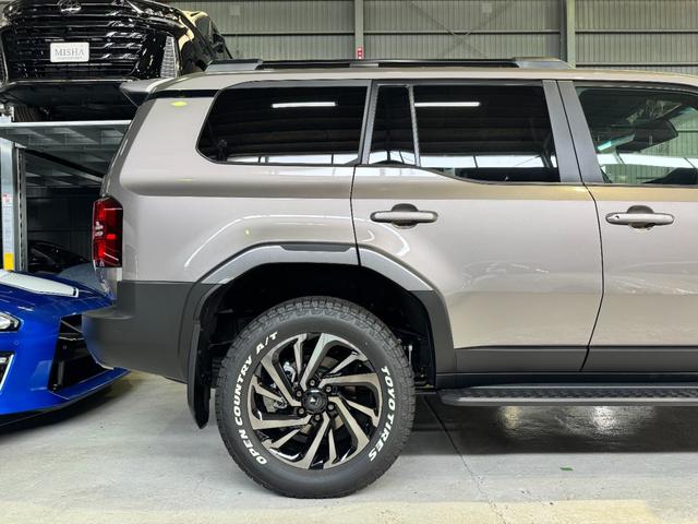 ランドクルーザー250 VX MODELLISTAエアロ装着/丸目型LEDヘッドランプ/20インチアルミホイール&タイヤセット/デジタルインナーミラー/チルト&スライド電動ムーンルーフ/フロアマット(22枚目)