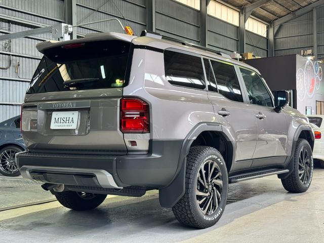 ランドクルーザー250 VX MODELLISTAエアロ装着/丸目型LEDヘッドランプ/20インチアルミホイール&タイヤセット/デジタルインナーミラー/チルト&スライド電動ムーンルーフ/フロアマット(29枚目)