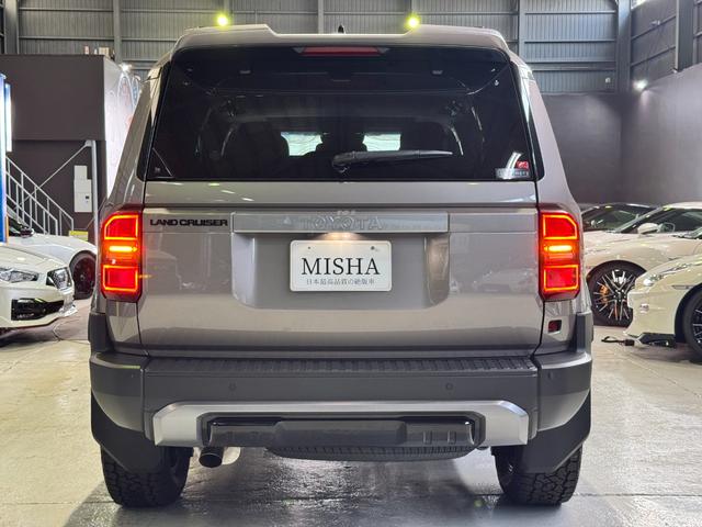 ランドクルーザー250 VX MODELLISTAエアロ装着/丸目型LEDヘッドランプ/20インチアルミホイール&タイヤセット/デジタルインナーミラー/チルト&スライド電動ムーンルーフ/フロアマット(36枚目)
