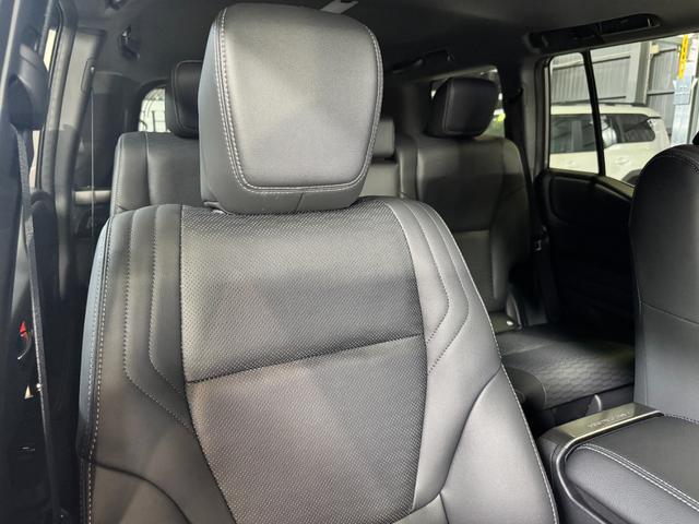 ランドクルーザー250 VX MODELLISTAエアロ装着/丸目型LEDヘッドランプ/20インチアルミホイール&タイヤセット/デジタルインナーミラー/チルト&スライド電動ムーンルーフ/フロアマット(49枚目)