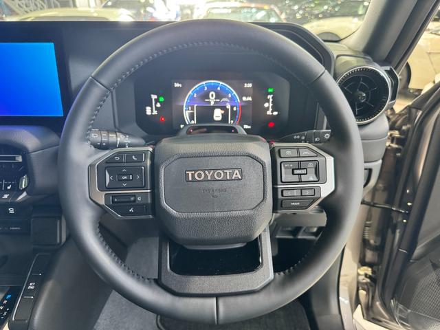 ランドクルーザー250 VX MODELLISTAエアロ装着/丸目型LEDヘッドランプ/20インチアルミホイール&タイヤセット/デジタルインナーミラー/チルト&スライド電動ムーンルーフ/フロアマット(53枚目)