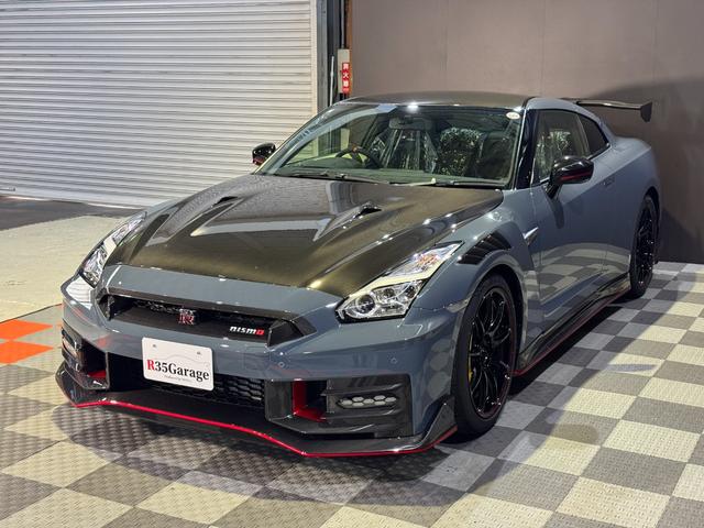 GT-R ニスモ スペシャルエディション 最終MY25モデル/専用RECARO製カーボンバックバケットシート/専用カーボン製エンジンフード//NISMO専用サスペンション/専用カーボンセラミックブレーキ/専用レイズ製アルミホイール(7枚目)