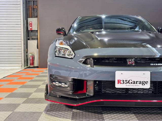 GT-R ニスモ スペシャルエディション 最終MY25モデル/専用RECARO製カーボンバックバケットシート/専用カーボン製エンジンフード//NISMO専用サスペンション/専用カーボンセラミックブレーキ/専用レイズ製アルミホイール(8枚目)