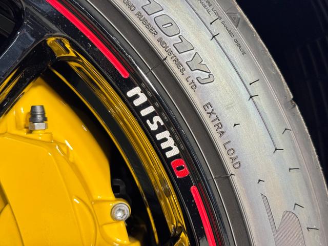 GT-R ニスモ スペシャルエディション 最終MY25モデル/専用RECARO製カーボンバックバケットシート/専用カーボン製エンジンフード//NISMO専用サスペンション/専用カーボンセラミックブレーキ/専用レイズ製アルミホイール(32枚目)