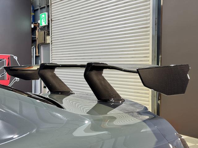 GT-R ニスモ スペシャルエディション 最終MY25モデル/専用RECARO製カーボンバックバケットシート/専用カーボン製エンジンフード//NISMO専用サスペンション/専用カーボンセラミックブレーキ/専用レイズ製アルミホイール(52枚目)