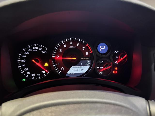 GT-R ニスモ スペシャルエディション 最終MY25モデル/専用RECARO製カーボンバックバケットシート/専用カーボン製エンジンフード//NISMO専用サスペンション/専用カーボンセラミックブレーキ/専用レイズ製アルミホイール(68枚目)