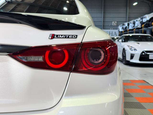 スカイライン ニスモリミテッド 限定100台/ワンオーナー/専用匠組立てエンジン/専用エンケイ製19インチホイール/専用シリアルナンバープレート/サンルーフ/専用匠ネームラベル/専用RECARO製シート/NISMOフロアマット(35枚目)