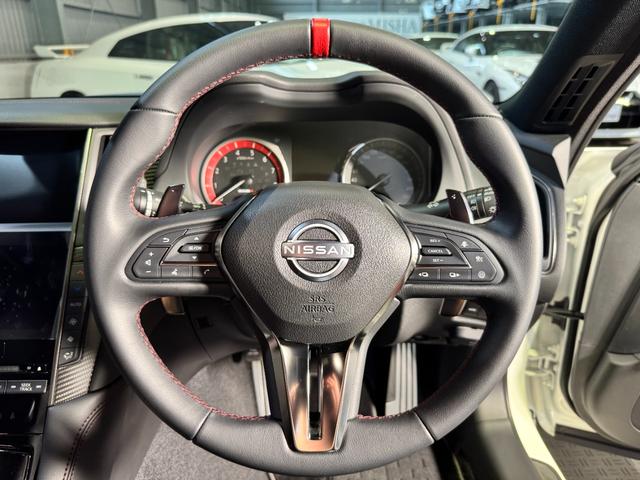 スカイライン ニスモリミテッド 限定100台/ワンオーナー/専用匠組立てエンジン/専用エンケイ製19インチホイール/専用シリアルナンバープレート/サンルーフ/専用匠ネームラベル/専用RECARO製シート/NISMOフロアマット(55枚目)