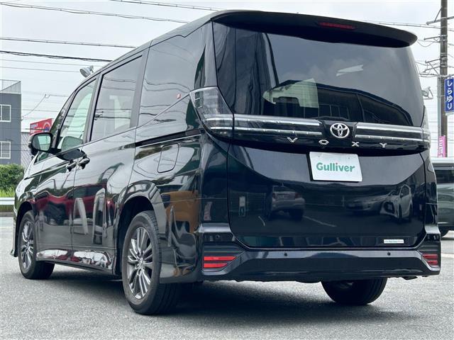 ヴォクシー S-G 福祉車両/両側パワスラ/7人乗り/フリップダウンモニター/純正ナビ/フルセグTV/Bluetooth/ビルトインETC2.0/プッシュスタート/レザーステアリング/衝突軽減ブレーキ/サイドリフトUP/(35枚目)