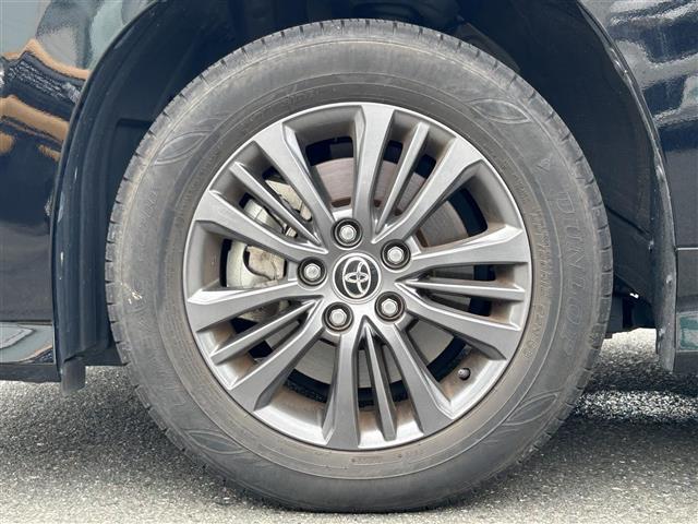 ヴォクシー S-G 福祉車両/両側パワスラ/7人乗り/フリップダウンモニター/純正ナビ/フルセグTV/Bluetooth/ビルトインETC2.0/プッシュスタート/レザーステアリング/衝突軽減ブレーキ/サイドリフトUP/(38枚目)