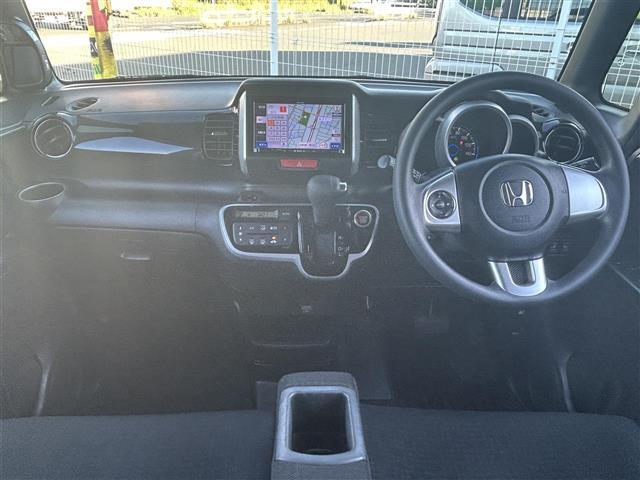 N-BOXカスタム G・Lパッケージ 社外ナビ/フルセグTV/両側パワスラ/Bカメラ/プッシュスタート/AUTOライト/(10枚目)