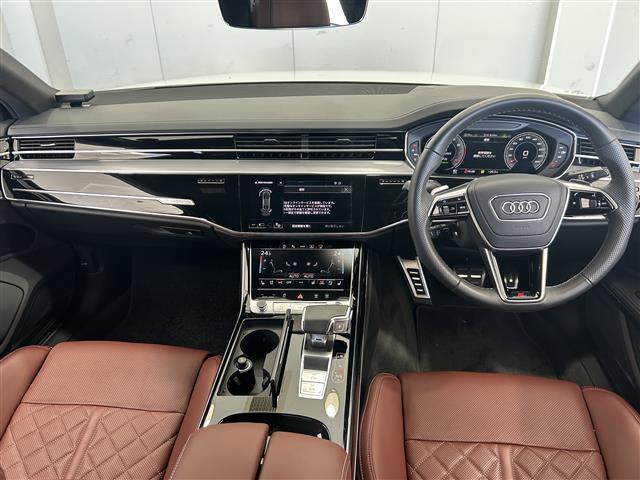 A8 55TFSIクワトロ コンフォートPKG/茶革シート/ETC2.0/サンルーフ/4WD/Sライン/純正ナビ/フルセグTV/バックカメラ/アラウンドビュー/Bluetooth/バング&オルフセン/(7枚目)