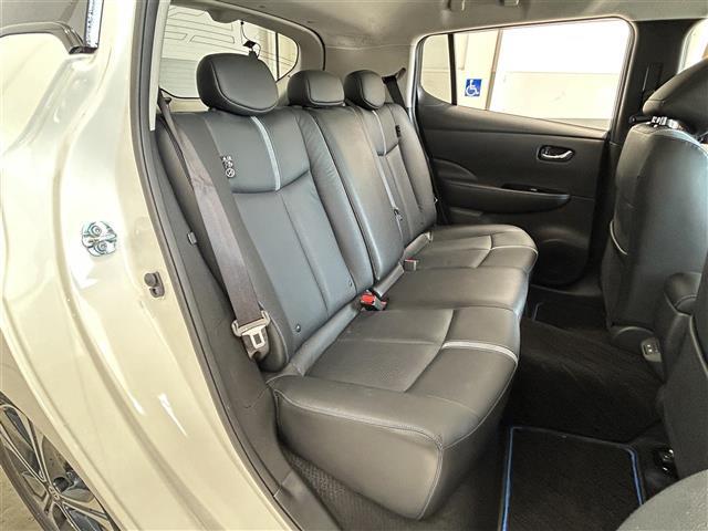 リーフ ｅ＋　Ｇ　１オナ／純正ナビ／プロパイロット／ビルトインＥＴＣ２．０／バックカメラ／アラウンドビュー／フルセグＴＶ／Ｂｌｕｅｔｏｏｔｈ／ＢＳＭ／ＢＯＳＥ／クルコン／衝突軽減ブレーキ／シートヒーター／（5枚目）