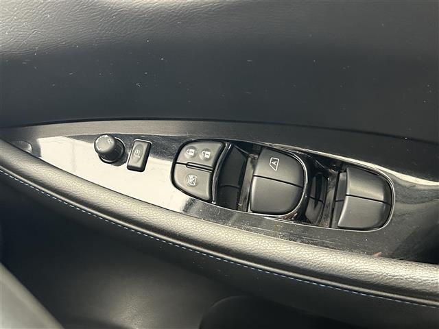 リーフ ｅ＋　Ｇ　１オナ／純正ナビ／プロパイロット／ビルトインＥＴＣ２．０／バックカメラ／アラウンドビュー／フルセグＴＶ／Ｂｌｕｅｔｏｏｔｈ／ＢＳＭ／ＢＯＳＥ／クルコン／衝突軽減ブレーキ／シートヒーター／（29枚目）