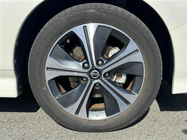 リーフ ｅ＋　Ｇ　１オナ／純正ナビ／プロパイロット／ビルトインＥＴＣ２．０／バックカメラ／アラウンドビュー／フルセグＴＶ／Ｂｌｕｅｔｏｏｔｈ／ＢＳＭ／ＢＯＳＥ／クルコン／衝突軽減ブレーキ／シートヒーター／（34枚目）