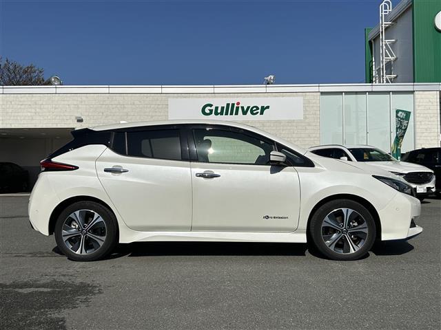 リーフ ｅ＋　Ｇ　１オナ／純正ナビ／プロパイロット／ビルトインＥＴＣ２．０／バックカメラ／アラウンドビュー／フルセグＴＶ／Ｂｌｕｅｔｏｏｔｈ／ＢＳＭ／ＢＯＳＥ／クルコン／衝突軽減ブレーキ／シートヒーター／（35枚目）