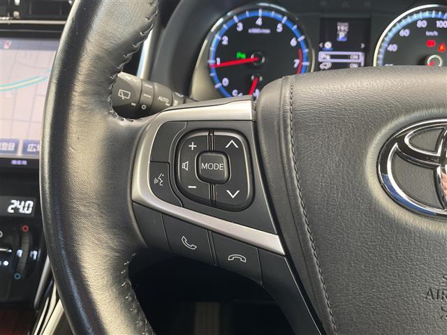 ハリアー プレミアム 1オナ/黒革シート/純正ナビ/クルコン/ETC/バックカメラ/レザーステアリング/パワーバックドア/プッシュスタート/パワーシート/フルセグTV/シートヒーター/Bluetooth/AUTOライト/(6枚目)