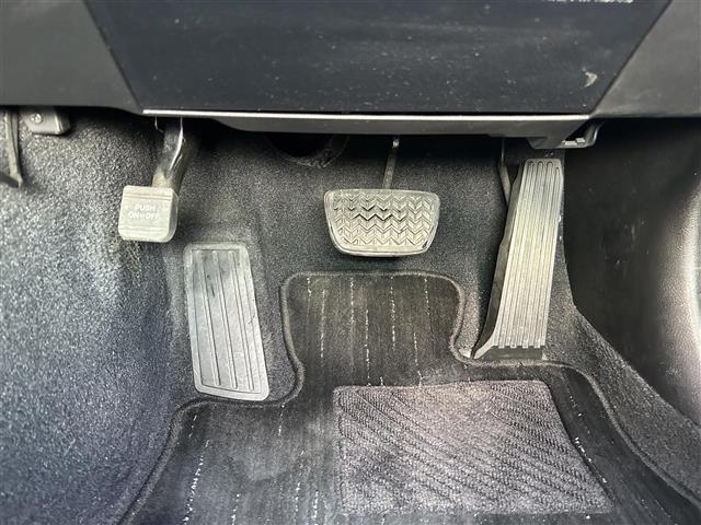 マークX 250G 修復歴無し/純正SDナビ(NSZT-W64T)/フルセグTV/DVD/BT/SD/D席パワーシート/バックカメラ/ETC/HID/フォグランプ/スマートキー/スペアキーx1/純正16インチAW(24枚目)