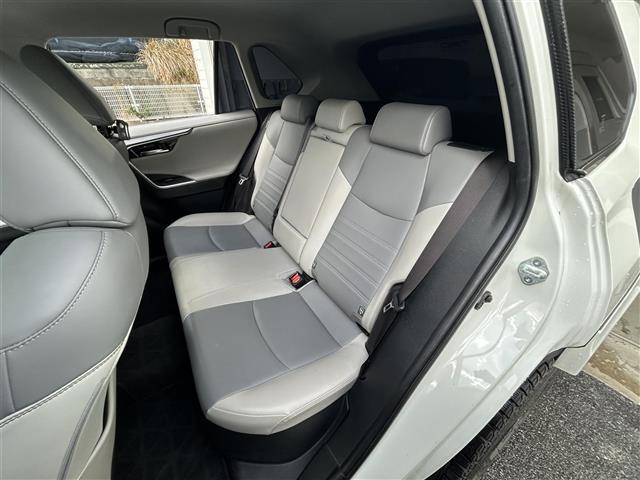 RAV4 ハイブリッドG(4枚目)