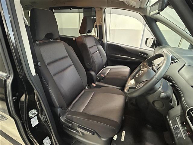 セレナ ハイウェイスター Vセレクション(17枚目)