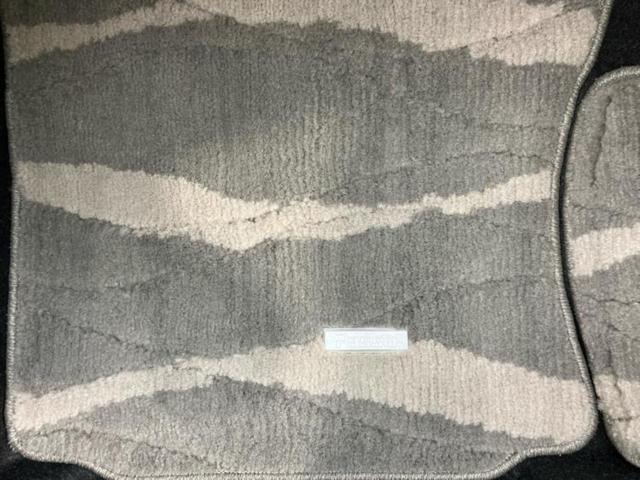 パッソ X Lパッケージ 新品タイヤ/保証書/純正 ナビ/スマートアシスト(トヨタ・ダイハツ)/パノラミックビューモニター/ヘッドランプ LED/EBD付ABS/横滑り防止装置/アイドリングストップ/エアバッグ 運転席(29枚目)