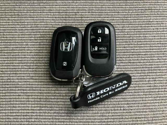 N-BOX ヒョウジュン 保証書/ディスプレイオーディオ8インチ/ホンダセンシング/電動スライドドア/車線逸脱防止支援システム/ヘッドランプ LED/EBD付ABS/横滑り防止装置/アイドリングストップ 衝突被害軽減システム(32枚目)