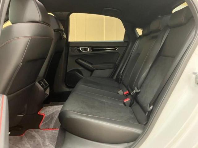 シビック RS 保証書/ディスプレイオーディオ+ナビ9インチ/シートヒーター 前席/車線逸脱防止支援システム/シート ハーフレザー/ヘッドランプ LED/Bluetooth接続/ETC2.0 バックカメラ 電動シート(6枚目)