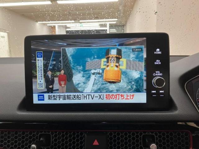 シビック RS 保証書/ディスプレイオーディオ+ナビ9インチ/シートヒーター 前席/車線逸脱防止支援システム/シート ハーフレザー/ヘッドランプ LED/Bluetooth接続/ETC2.0 バックカメラ 電動シート(10枚目)