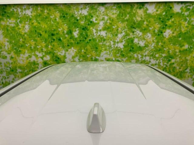 フリード ｅＨＥＶエアーＥＸ　保証書／純正　９インチ　ナビ／ホンダセンシング／両側電動スライドドア／シートヒーター　前席／車線逸脱防止支援システム／登録済未使用車／ヘッドランプ　ＬＥＤ／Ｂｌｕｅｔｏｏｔｈ接続／ＥＢＤ付ＡＢＳ（50枚目）