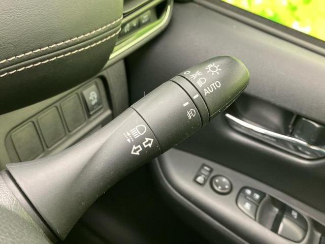 セレナ ハイウェイスターVセレクション2 保証書/純正 9インチ ナビ/フリップダウンモニター 純正 11.4インチ/インテリジェントルームミラー/エマージェンシーブレーキ/両側電動スライドドア/アラウンドビューモニター 衝突被害軽減システム(15枚目)