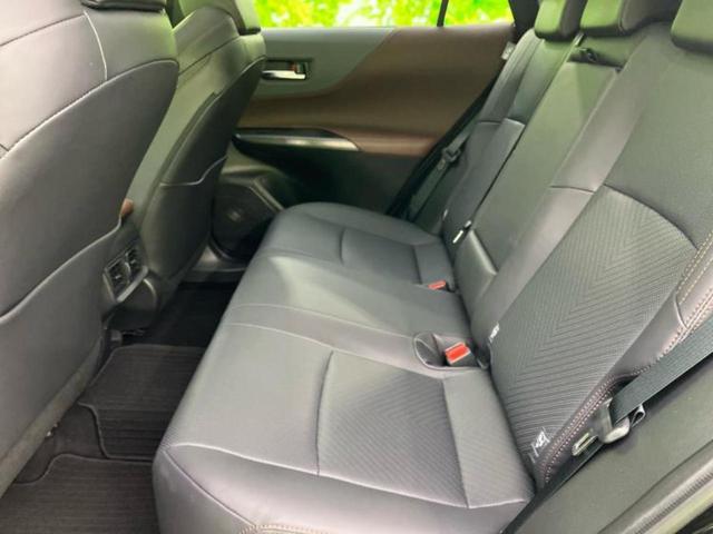 ハリアー Ｚレザーパッケージ　調光パノラマルーフ／ＪＢＬ／保証書／純正　１２．３インチ　メモリーナビ／デジタルインナーミラー／トヨタセーフティセンス／シートエアコン／パノラミックビューモニター／車線逸脱防止支援システム　電動シート（7枚目）