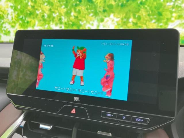 ハリアー Ｚレザーパッケージ　調光パノラマルーフ／ＪＢＬ／保証書／純正　１２．３インチ　メモリーナビ／デジタルインナーミラー／トヨタセーフティセンス／シートエアコン／パノラミックビューモニター／車線逸脱防止支援システム　電動シート（12枚目）