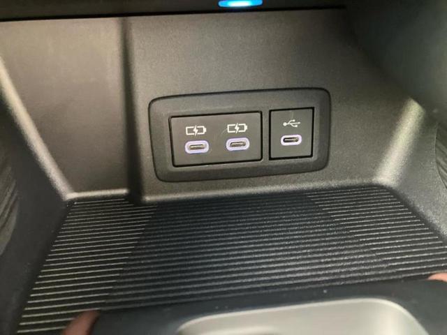 ハリアー Ｚレザーパッケージ　調光パノラマルーフ／ＪＢＬ／保証書／純正　１２．３インチ　メモリーナビ／デジタルインナーミラー／トヨタセーフティセンス／シートエアコン／パノラミックビューモニター／車線逸脱防止支援システム　電動シート（40枚目）