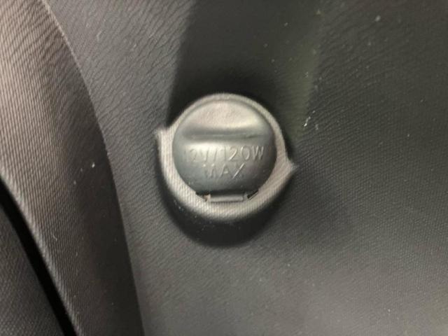 ＷＥＣＡＲＳでは各商談席に大型モニターをご用意しております！見やすい大画面でゆったりと全国の在庫をご覧いただけます！是非ご来店お待ちしております！