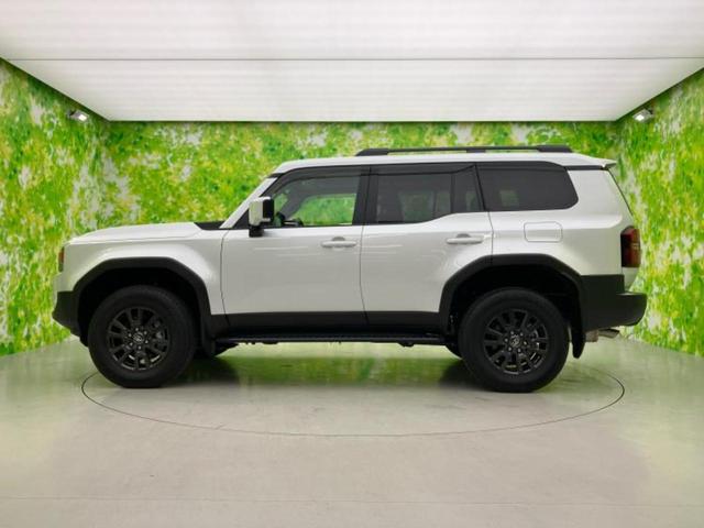 ランドクルーザー２５０ ４ＷＤ　ＶＸ　サンルーフ／保証書／純正　ＳＤナビ／デジタルインナーミラー／シートヒーター／全方位モニター／車線逸脱防止支援システム／シート　フルレザー／電動バックドア／ヘッドランプ　ＬＥＤ／ＥＴＣ　革シート　４ＷＤ（2枚目）