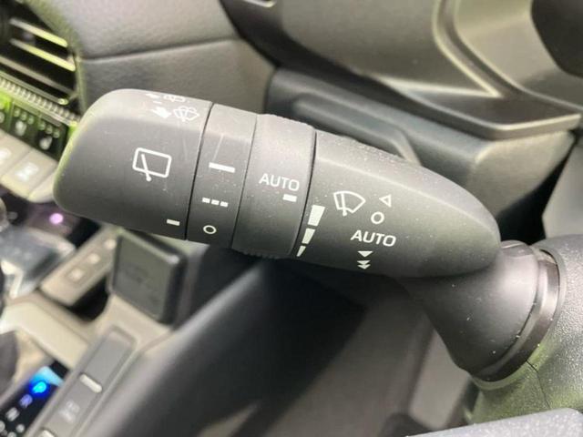 ランドクルーザー２５０ ４ＷＤ　ＶＸ　サンルーフ／保証書／純正　ＳＤナビ／デジタルインナーミラー／シートヒーター／全方位モニター／車線逸脱防止支援システム／シート　フルレザー／電動バックドア／ヘッドランプ　ＬＥＤ／ＥＴＣ　革シート　４ＷＤ（17枚目）