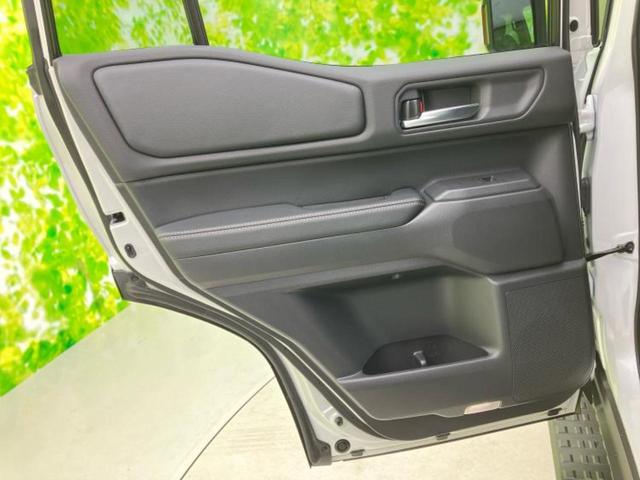 ランドクルーザー２５０ ４ＷＤ　ＶＸ　サンルーフ／保証書／純正　ＳＤナビ／デジタルインナーミラー／シートヒーター／全方位モニター／車線逸脱防止支援システム／シート　フルレザー／電動バックドア／ヘッドランプ　ＬＥＤ／ＥＴＣ　革シート　４ＷＤ（24枚目）