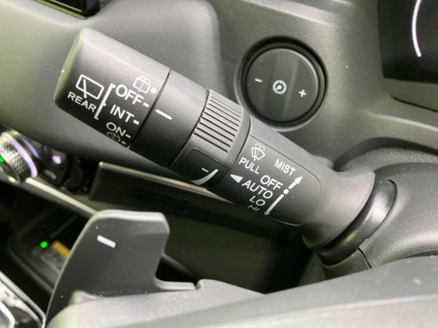 ヴェゼル ｅＨＥＶ　Ｚ　保証書／純正　９インチ　ＳＤナビ／衝突安全装置／シートヒーター／車線逸脱防止支援システム／シート　ハーフレザー／電動バックドア／ヘッドランプ　ＬＥＤ／ＥＴＣ／ＥＢＤ付ＡＢＳ／横滑り防止装置（16枚目）