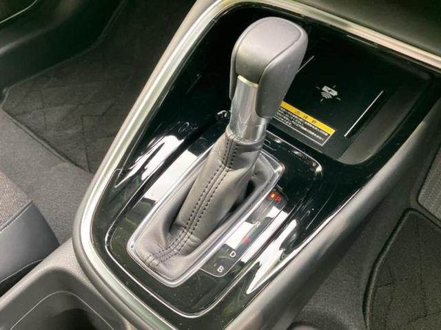 ヴェゼル ｅＨＥＶ　Ｚ　保証書／純正　９インチ　ＳＤナビ／衝突安全装置／シートヒーター／車線逸脱防止支援システム／シート　ハーフレザー／電動バックドア／ヘッドランプ　ＬＥＤ／ＥＴＣ／ＥＢＤ付ＡＢＳ／横滑り防止装置（17枚目）